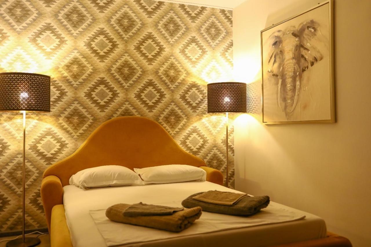 Colonial Touch Apartament 布拉索夫 外观 照片